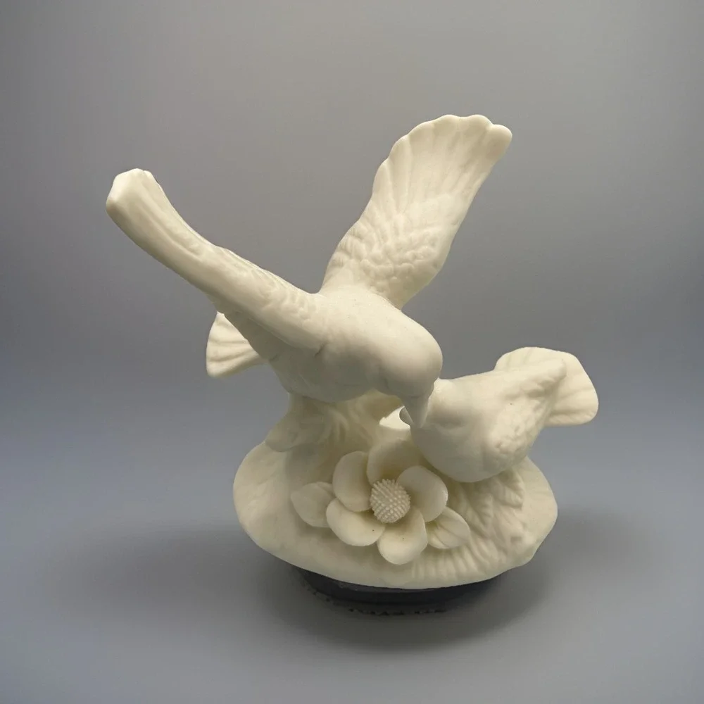White Doves Bisque Porcelain Set Of‎ 2 Love Birds